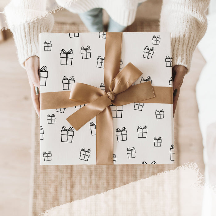 Geschenkpapier, 3 Rollen - Verpackungspapier "Geschenkezeit", weiß