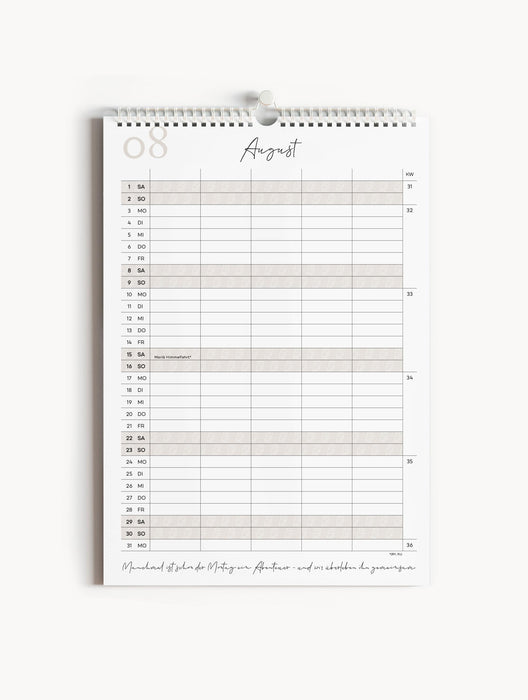 Familienkalender DIN A3 2026 – Monatsseite August in Beige mit 5 Spalten für Termine und Alltagsplanung von NORDEULE