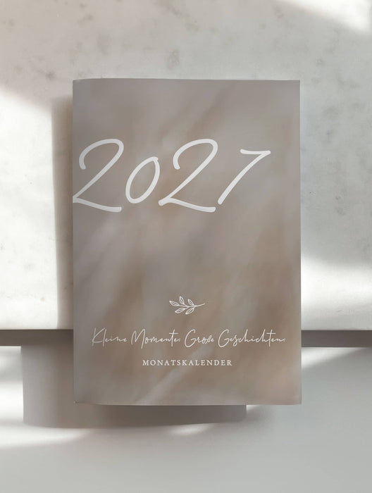 Monatskalender 2027 A5 | Kleine Momente. Große Geschichten
